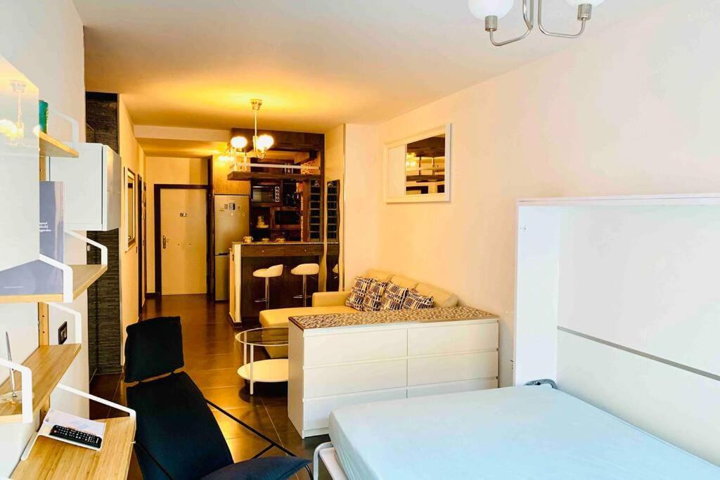 Cosy Nest Costa De Sol By Namaste Elite Appartement Torremolinos Buitenkant foto